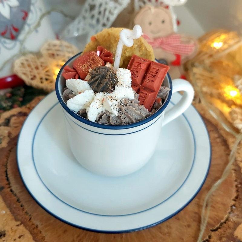 Bougie tasse blanche bord bleu "La petite bretonne"